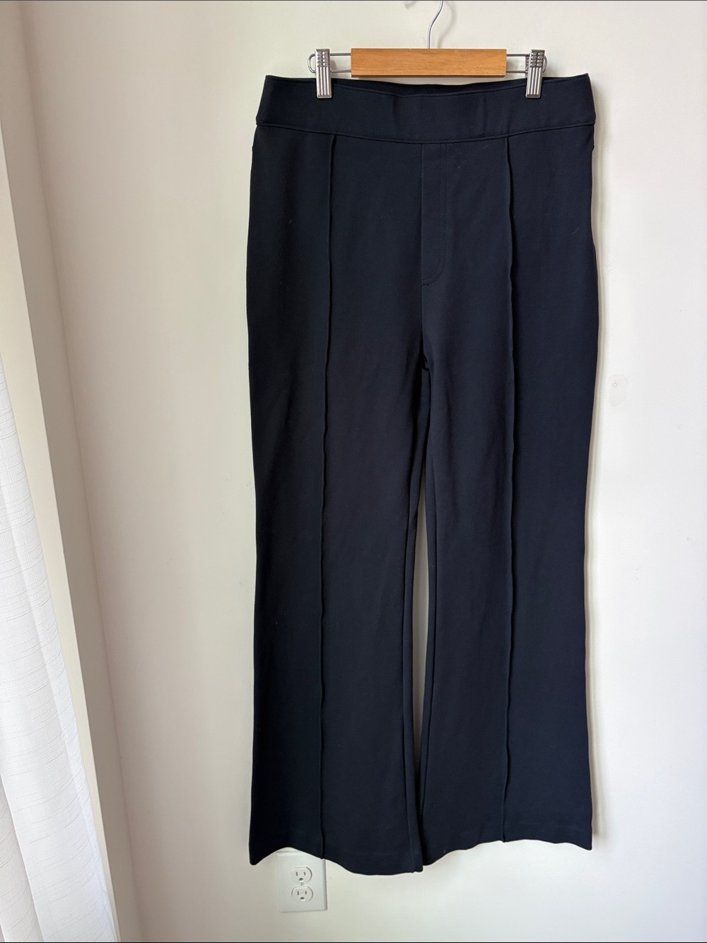 SPANX Supersmooth PerfectFit Ponte Flare Pants 4 Way Stretch Compression Size L